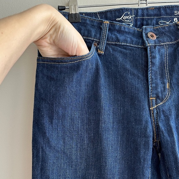 Levi's Dark Wash Skinny Jeans, Size 6/28 - Picture 7 of 16